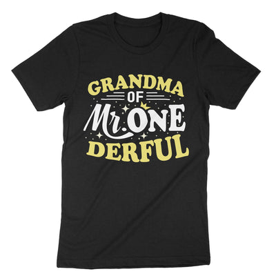 Black Grandma T-Shirt#color_black